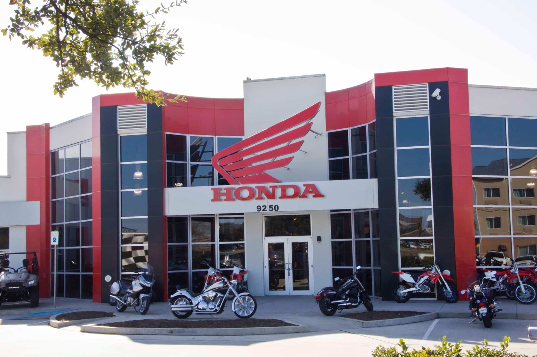 Al Lamb's Dallas Honda - Motorcycle Destinations